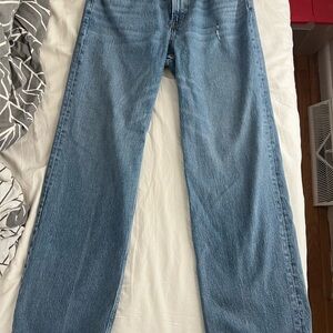 A&F 90s Relaxed Jean High Rise